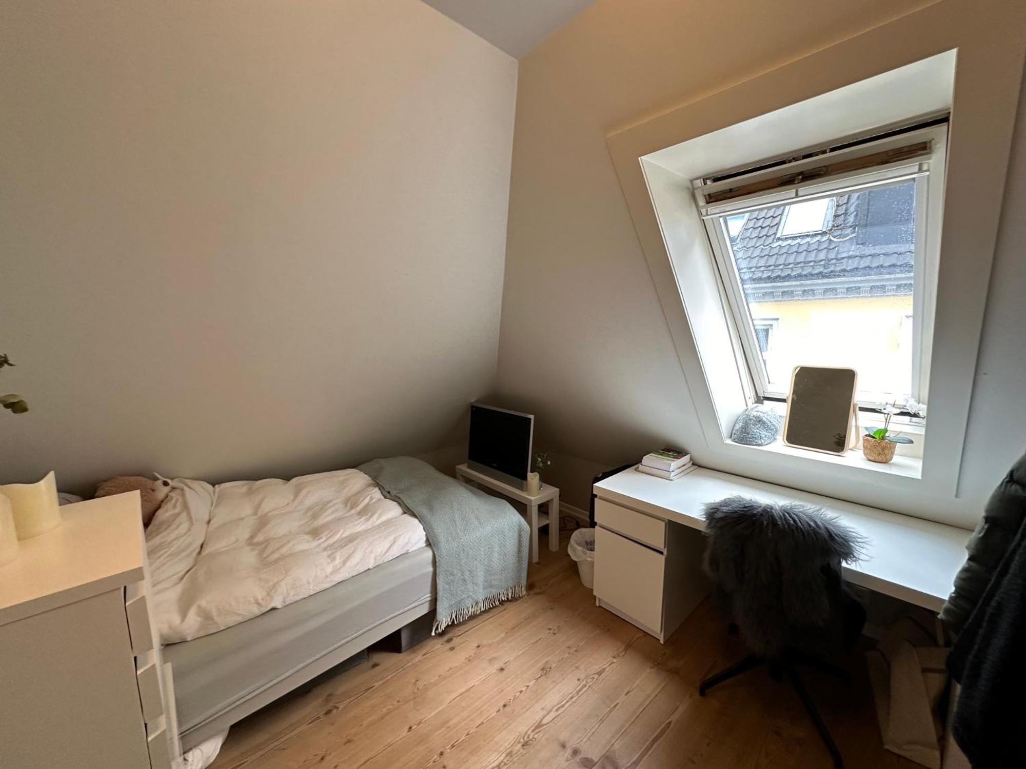 Sjarmerende Bolig Like Ved Togstasjonen Lägenhet Bergen Exteriör bild