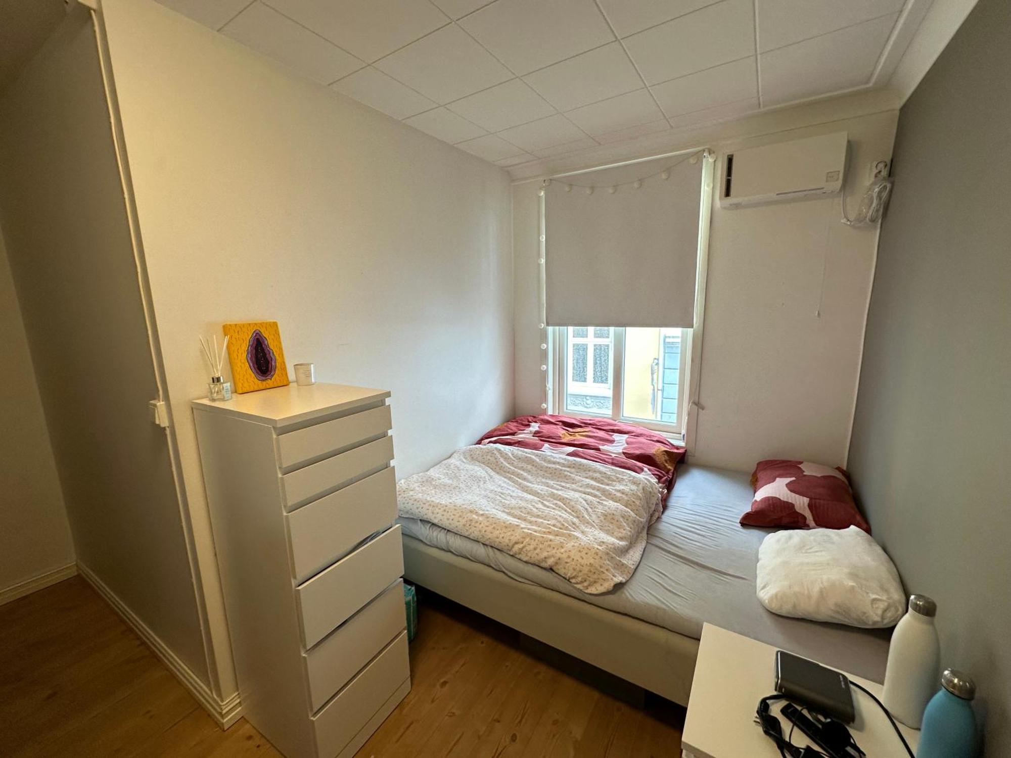 Sjarmerende Bolig Like Ved Togstasjonen Lägenhet Bergen Exteriör bild