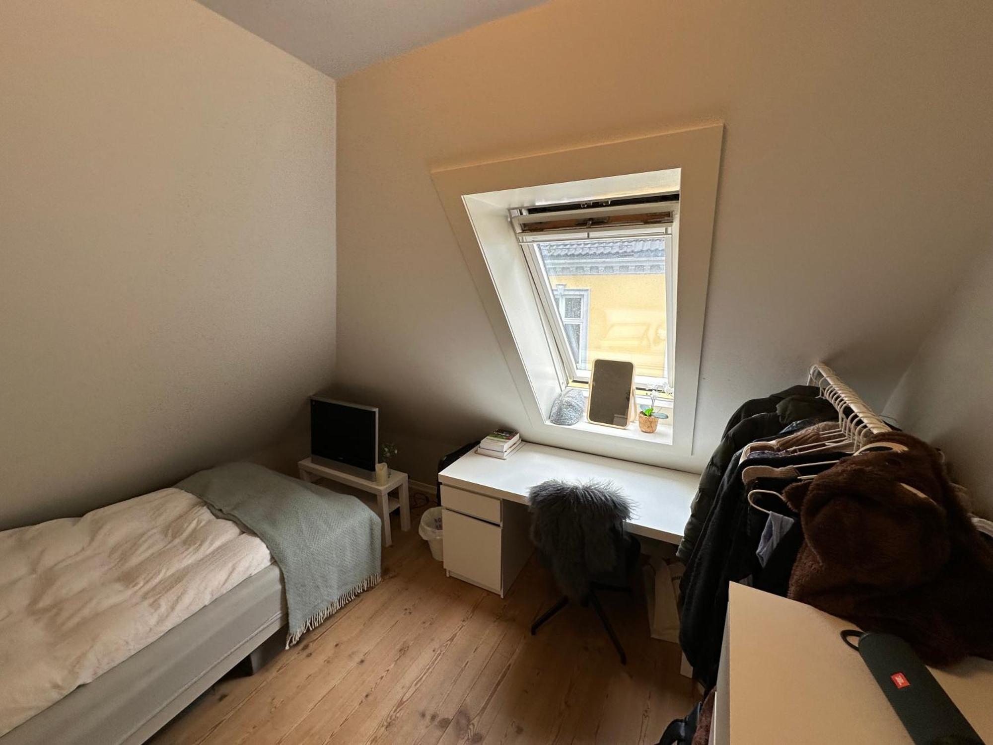 Sjarmerende Bolig Like Ved Togstasjonen Lägenhet Bergen Exteriör bild